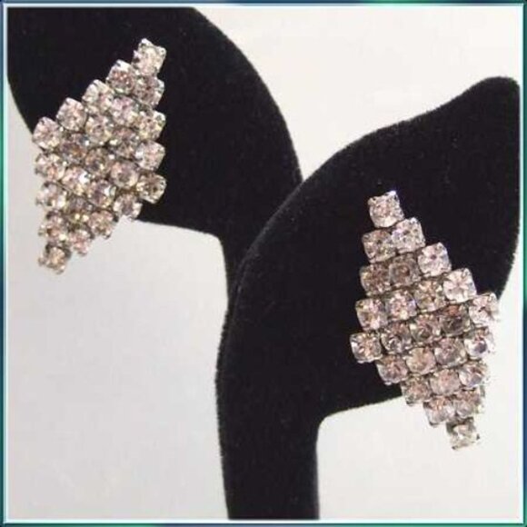 Art Deco French Grey Diamond Crystal Vintage Clip Earrings - Picture 2 of 7